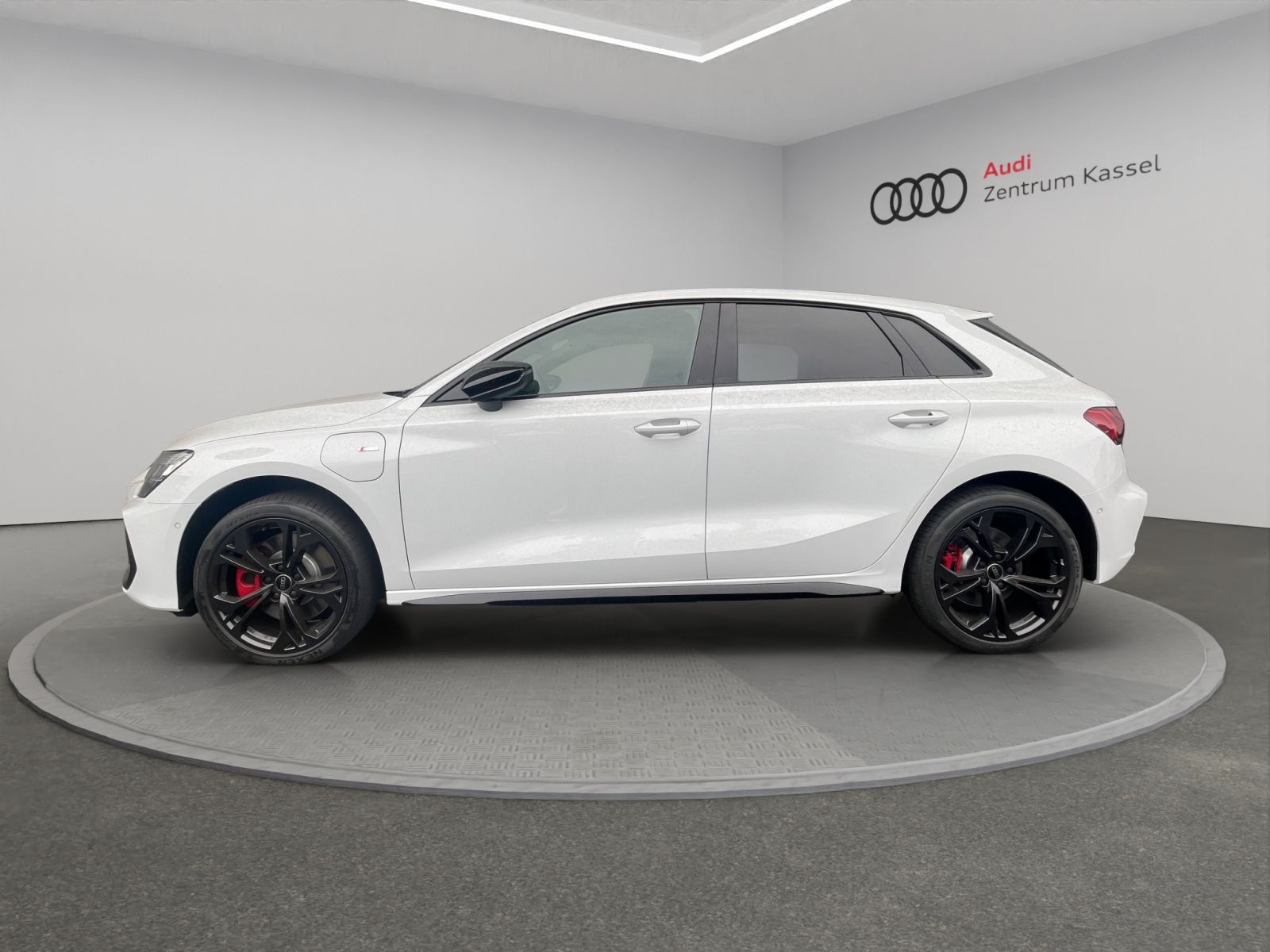 Audi A3 SB TFSIe S line LED MMI+ 360° Teilleder imagem 3