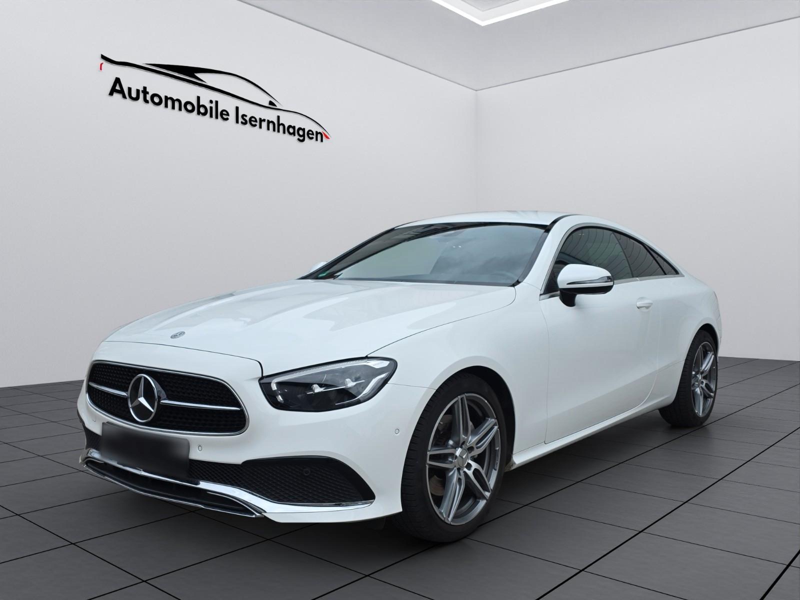 Mercedes-Benz E 200 Coupe Burmester Kamera AMG Räder