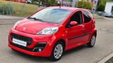 Peugeot 107 Active - Peugeot 107 mit Benzin-Antrieb