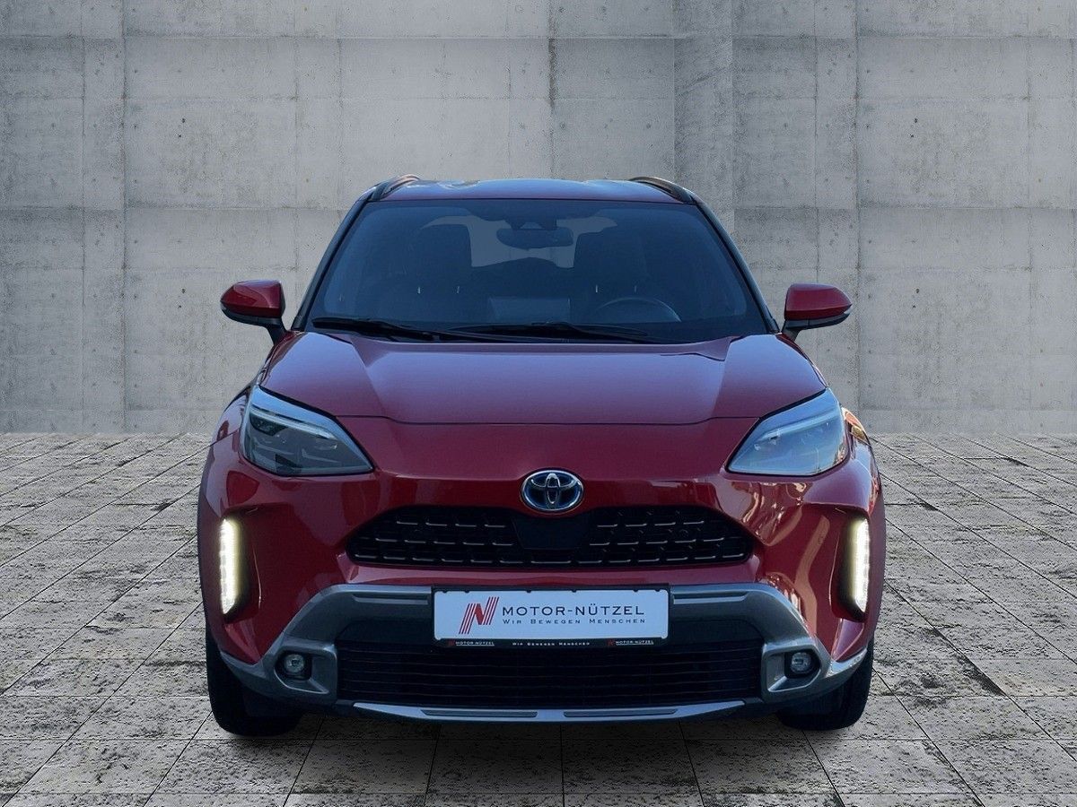 Toyota Yaris Cross 1.5 HSD 4x4 ADVENTURE MATRIX+HuD+RFK imagem 3