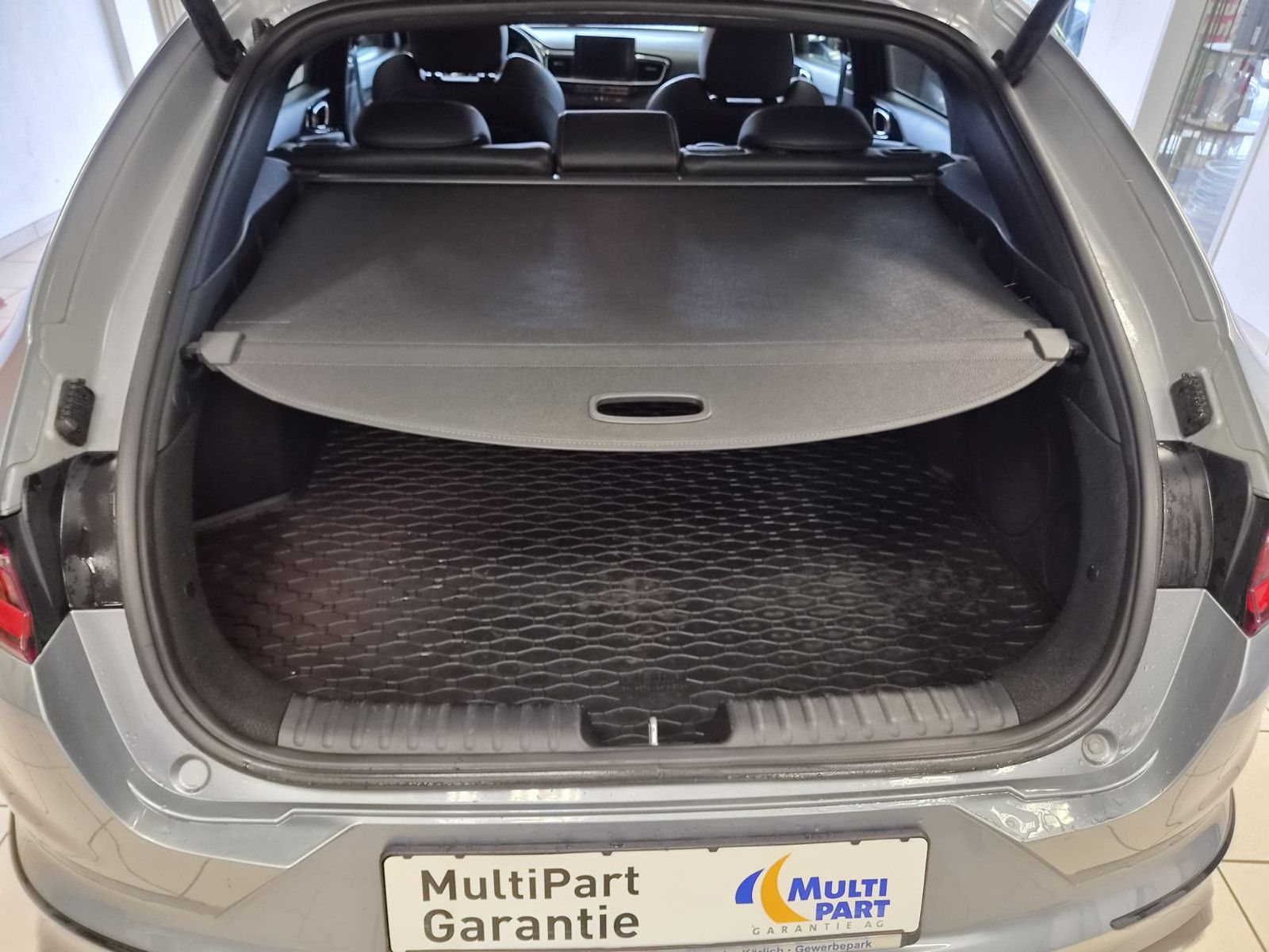 Fahrzeugabbildung Kia pro cee'd / ProCeed GT/ JBL / GEPFLEGT