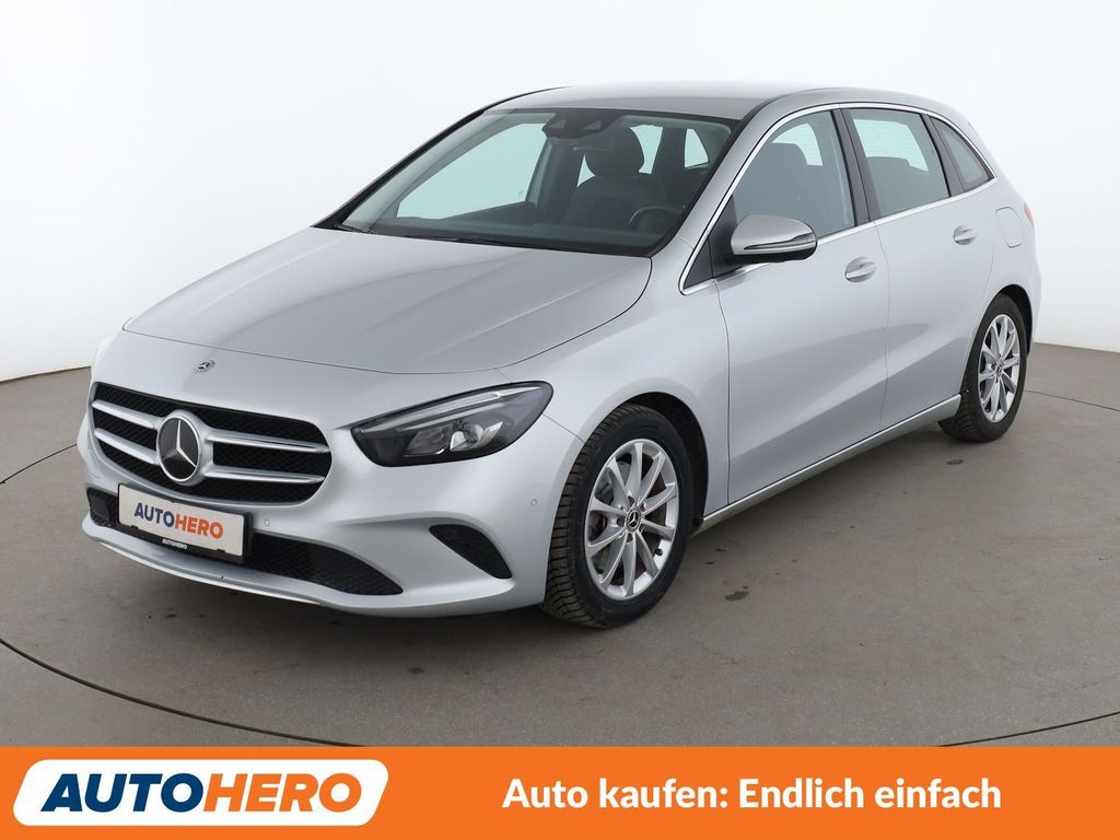 Image of Mercedes-Benz B 220