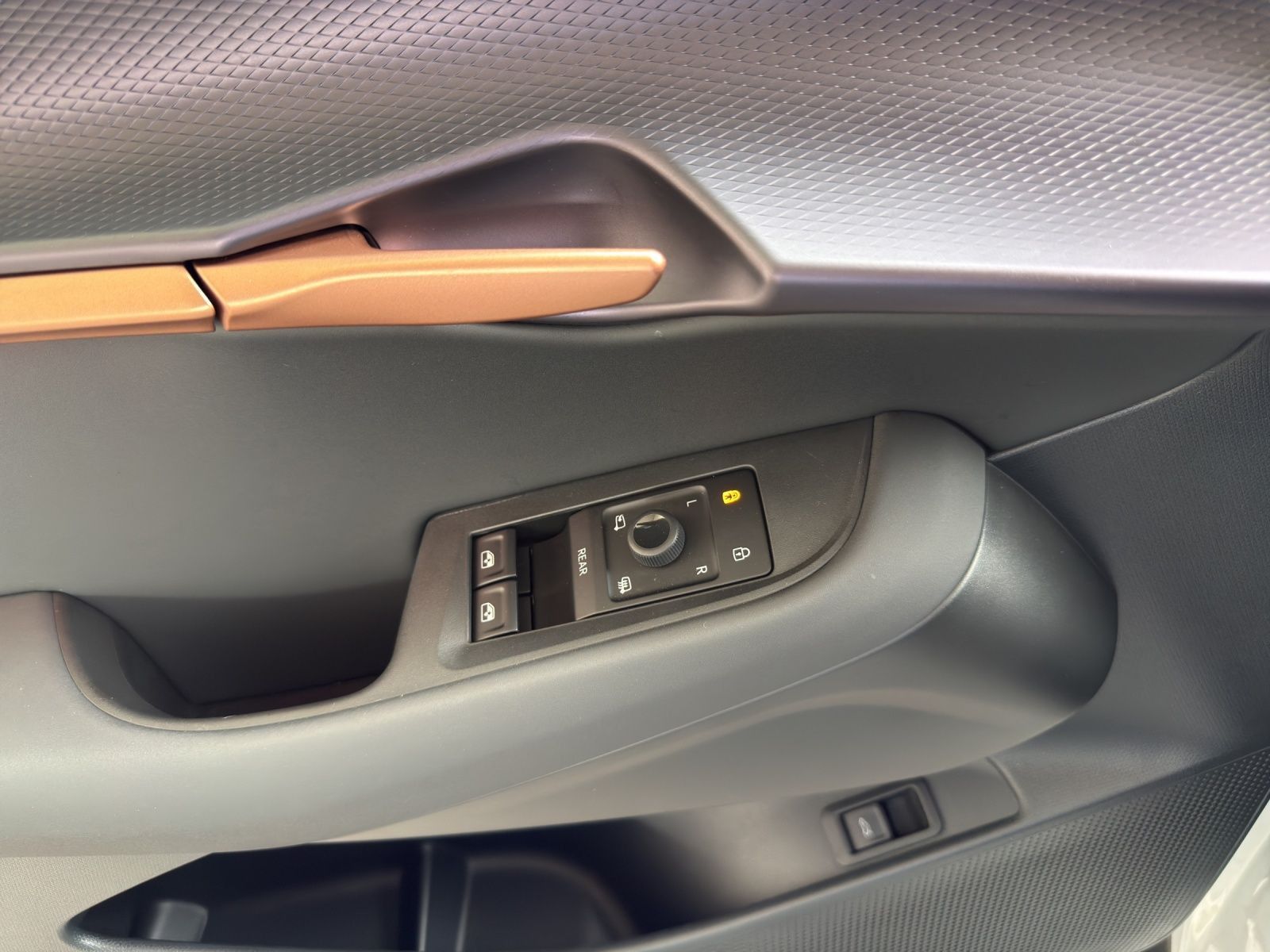 Cupra Tavascan - Bild 8
