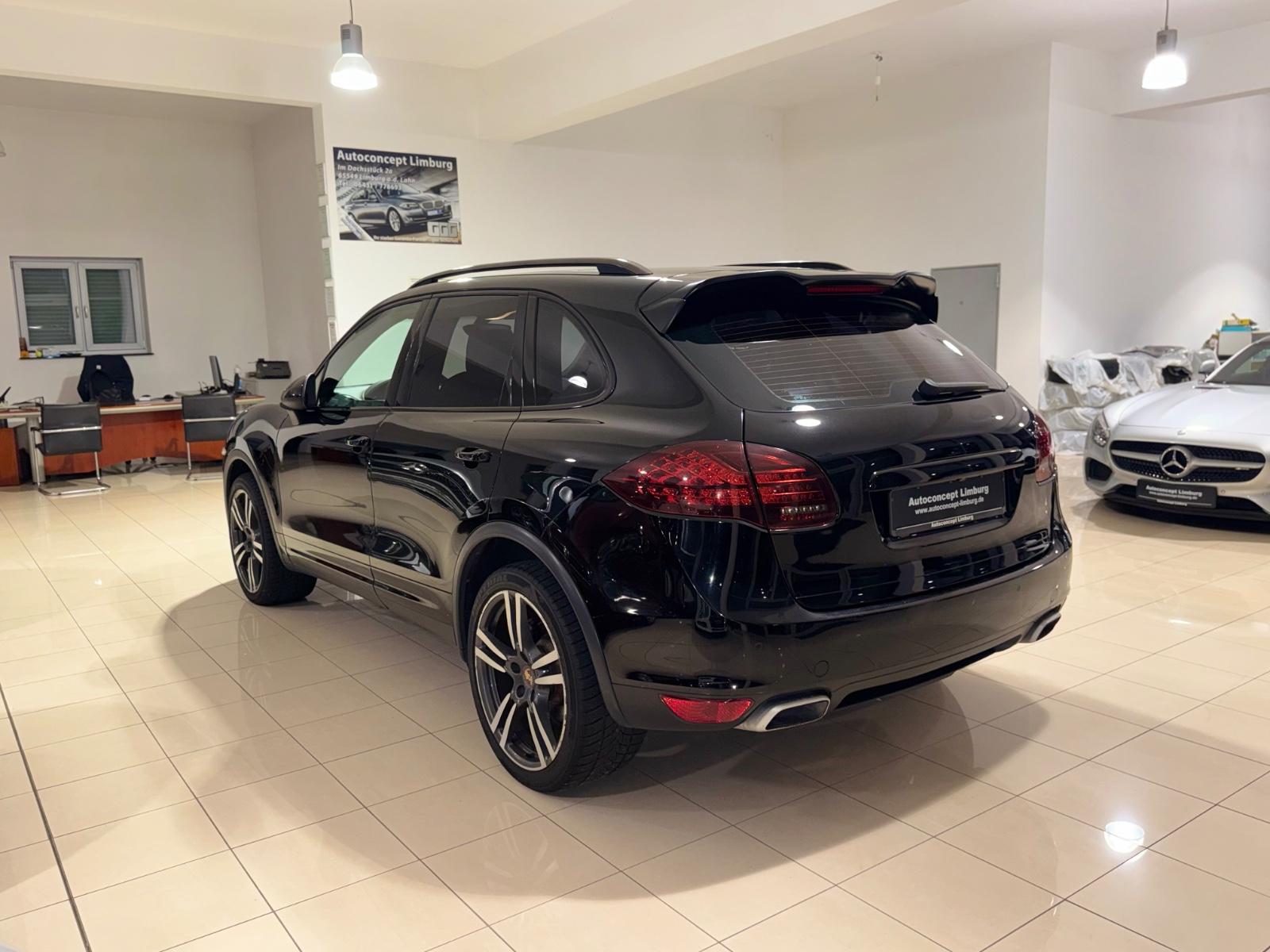 Porsche Cayenne 3.0 d Pano/Leder/Xenon/Navi/Kamera