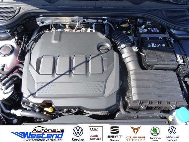 Fahrzeugabbildung Volkswagen Golf Var. Life 2.0l TDI 110kW DSG Navi LED