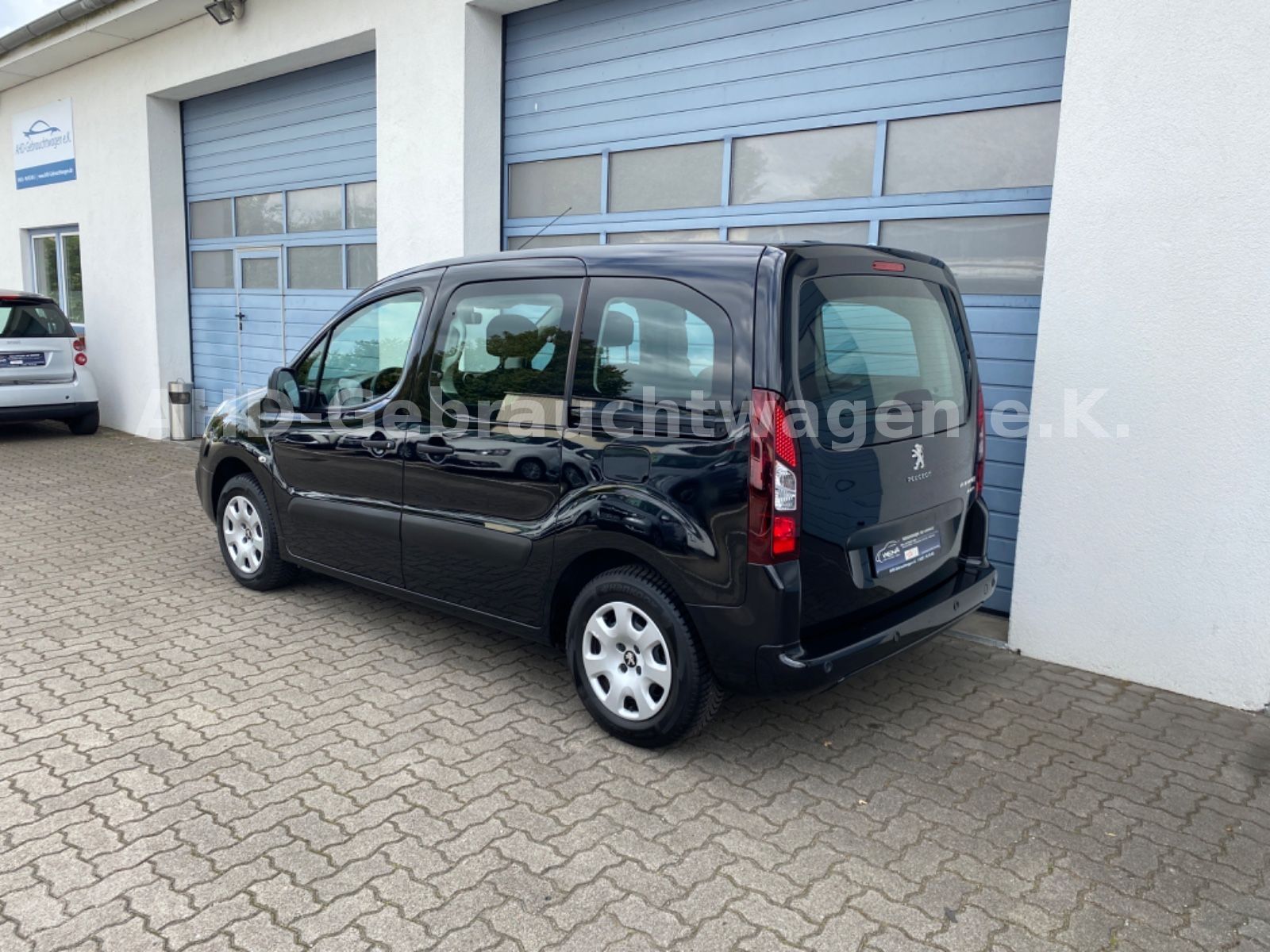 Fahrzeugabbildung Peugeot Partner Tepee Active 1.6