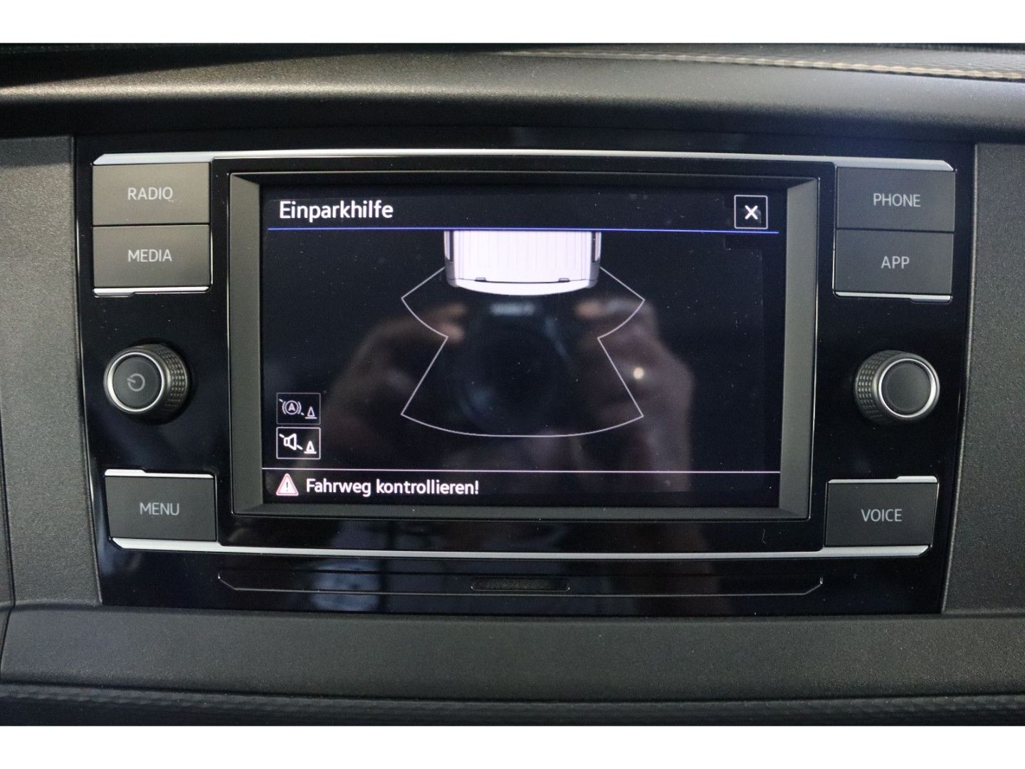 Fahrzeugabbildung Volkswagen VW T6.1 ABT e-Kasten LR DSG DAB Klima PDC 3-Sit