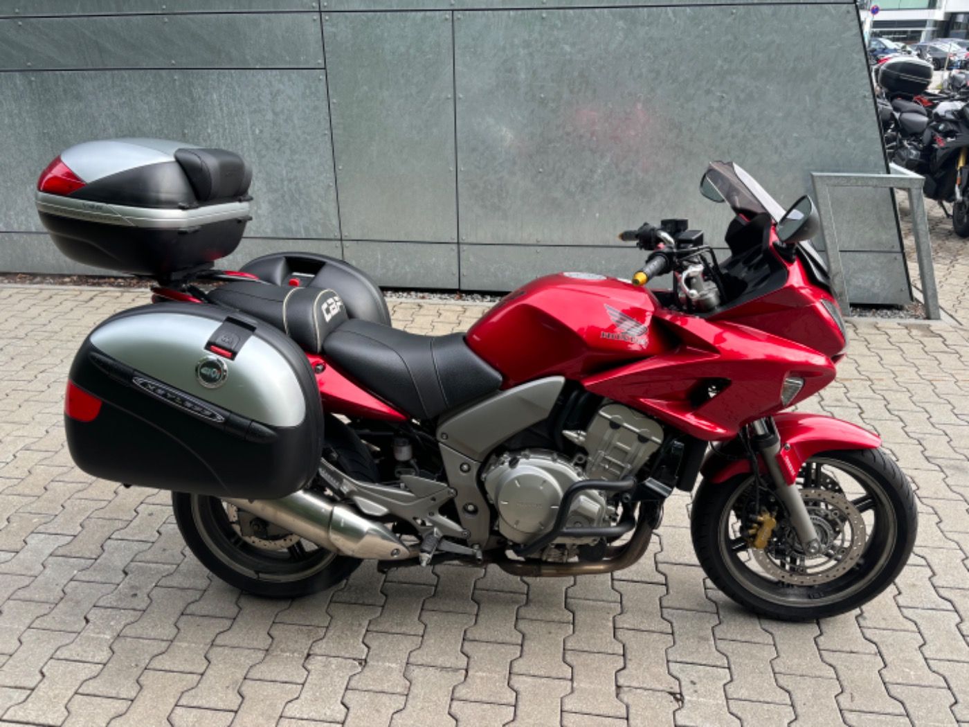 Fahrzeugabbildung Honda CBF 1000 A