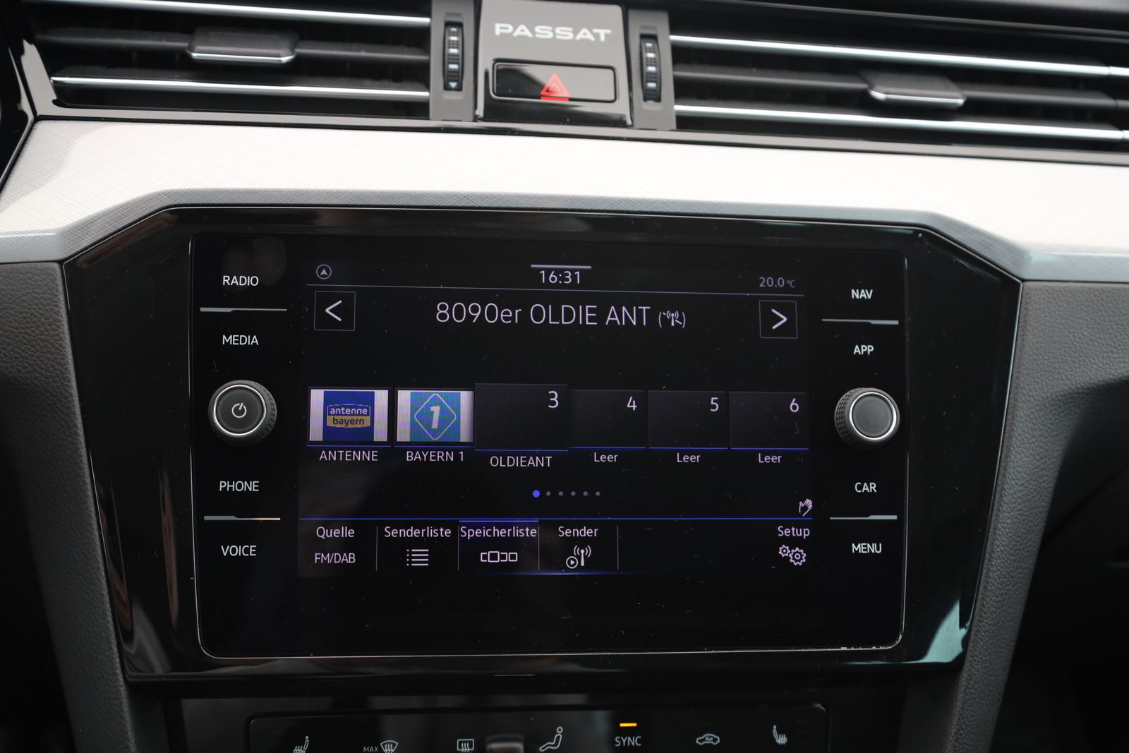 Volkswagen Passat Variant - Bild 15