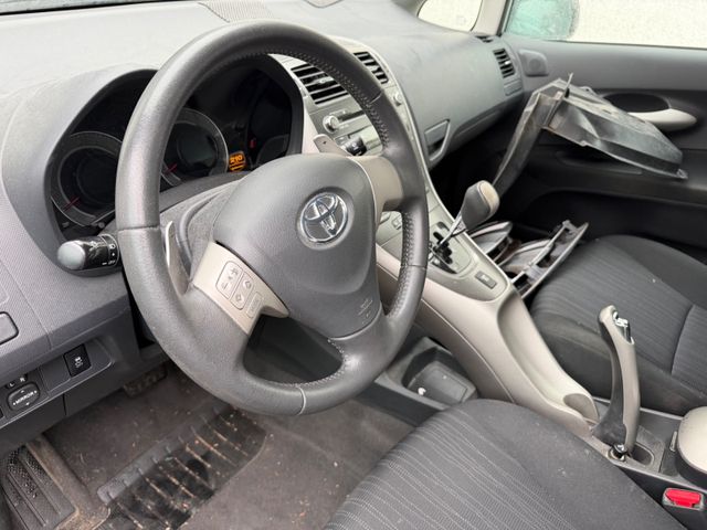 Toyota Auris  Luna / Klimaaut