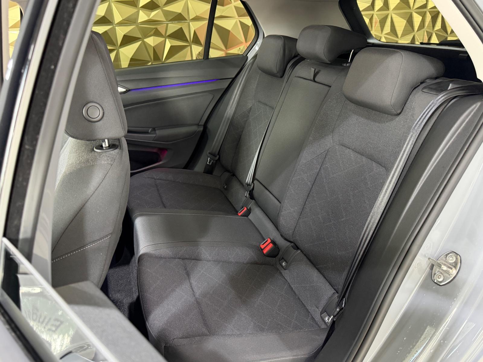 Volkswagen Golf VIII Lim. Life AUTOMATIK PANORAMA LED 1.HD, миниатюра 22