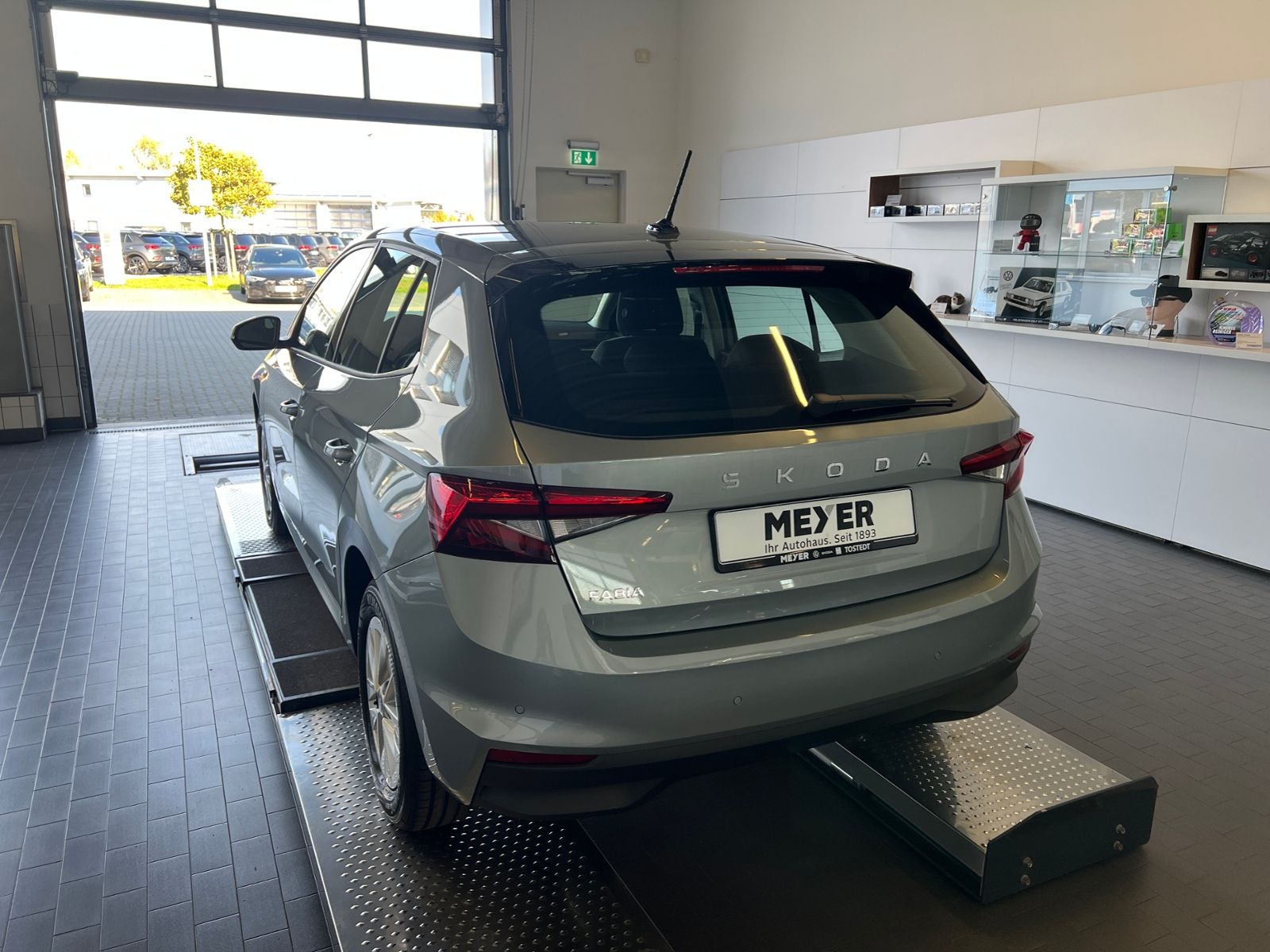 Fahrzeugabbildung SKODA Fabia Selection 1.0 TSI DSG *LED, SmartLink, Kam