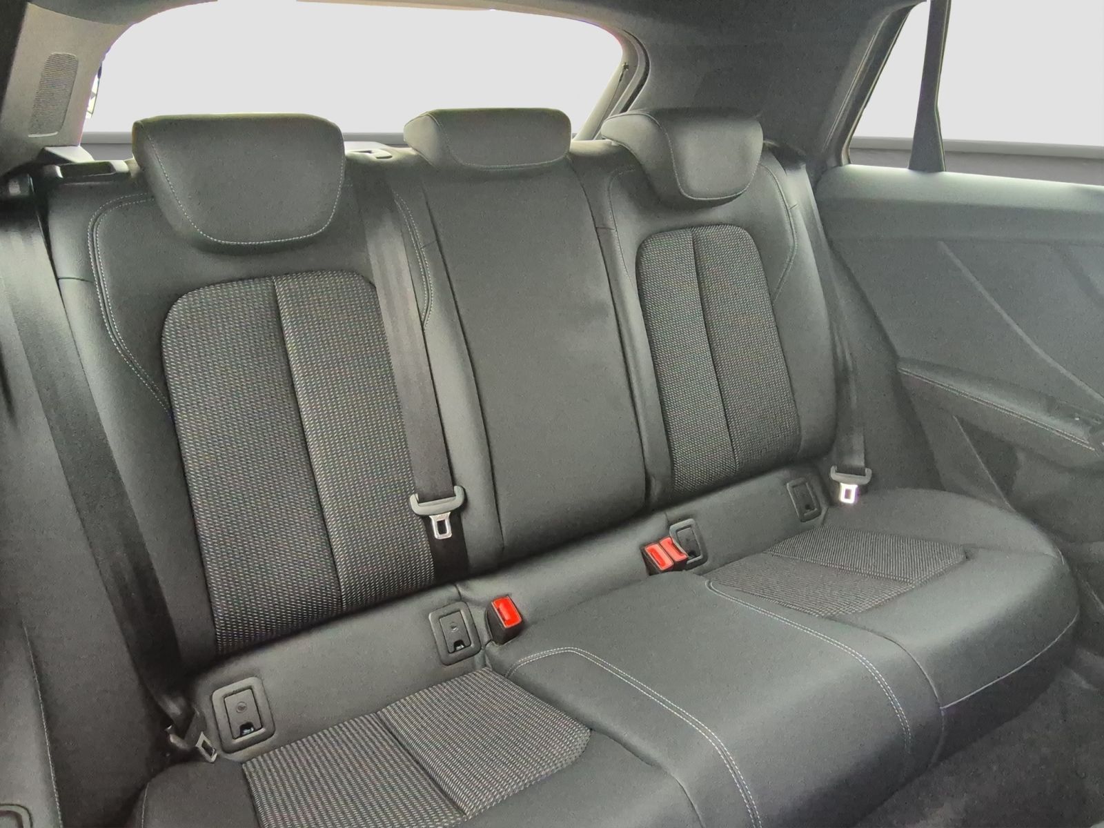 Audi SQ2 - Bild 19