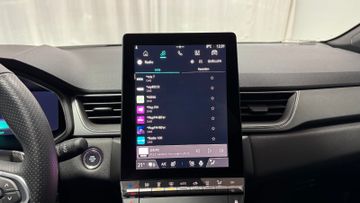 Fahrzeugverkauf 18 Renault Captur II Techno Autom. LED SH Navi Kamera ACC