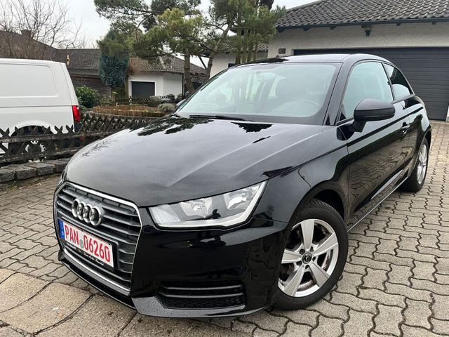 Audi A1 *ULTRA*NAVI*SCHECKHEFT*