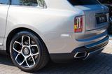 Rolls-Royce Cullinan Bespoke Audio Starlight Twin Coachline - Rolls-Royce Gebrauchtwagen von 2024