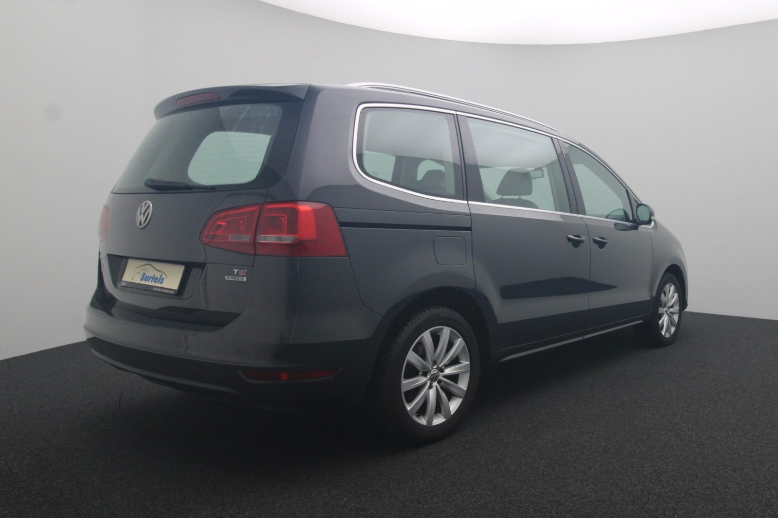 Fahrzeugabbildung Volkswagen Sharan 1.4 TSI Highline BMT