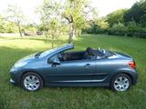 Peugeot 207 CC Cabrio super gepflegt  - scheckheftgepflegte Peugeot 207