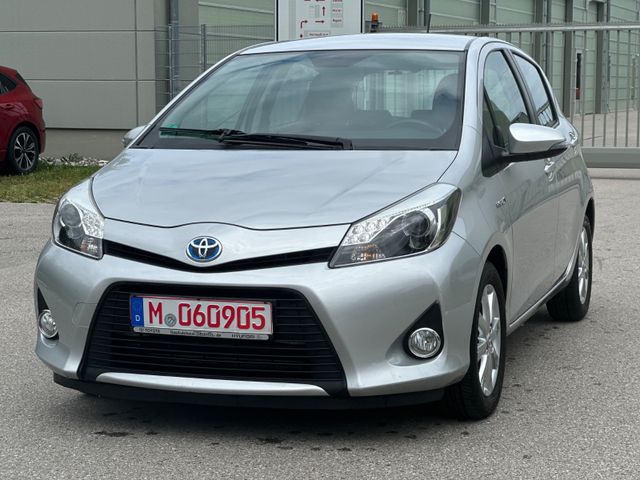 Toyota Yaris 1.5 VVT-i Hybrid Life/Navi/Klima/Bluetooth
