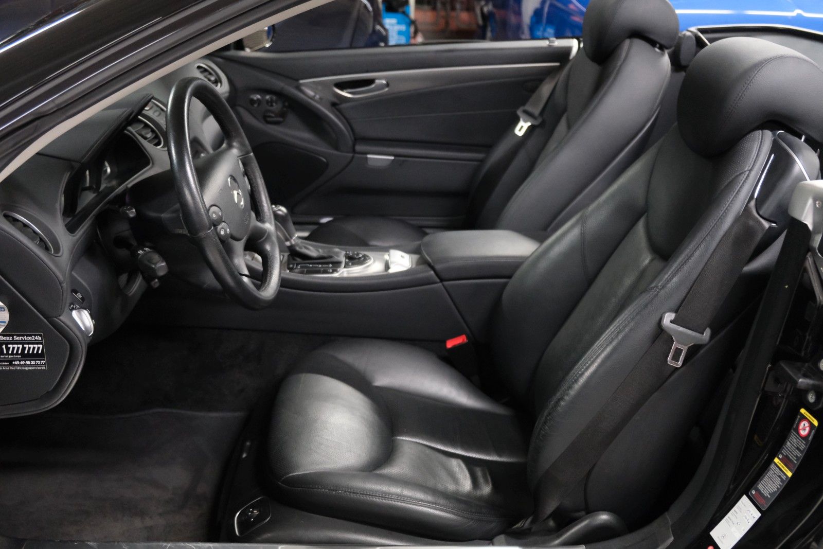 Fahrzeugabbildung Mercedes-Benz SL 350/Deutsch/Erstlack/MB-Historie/Top