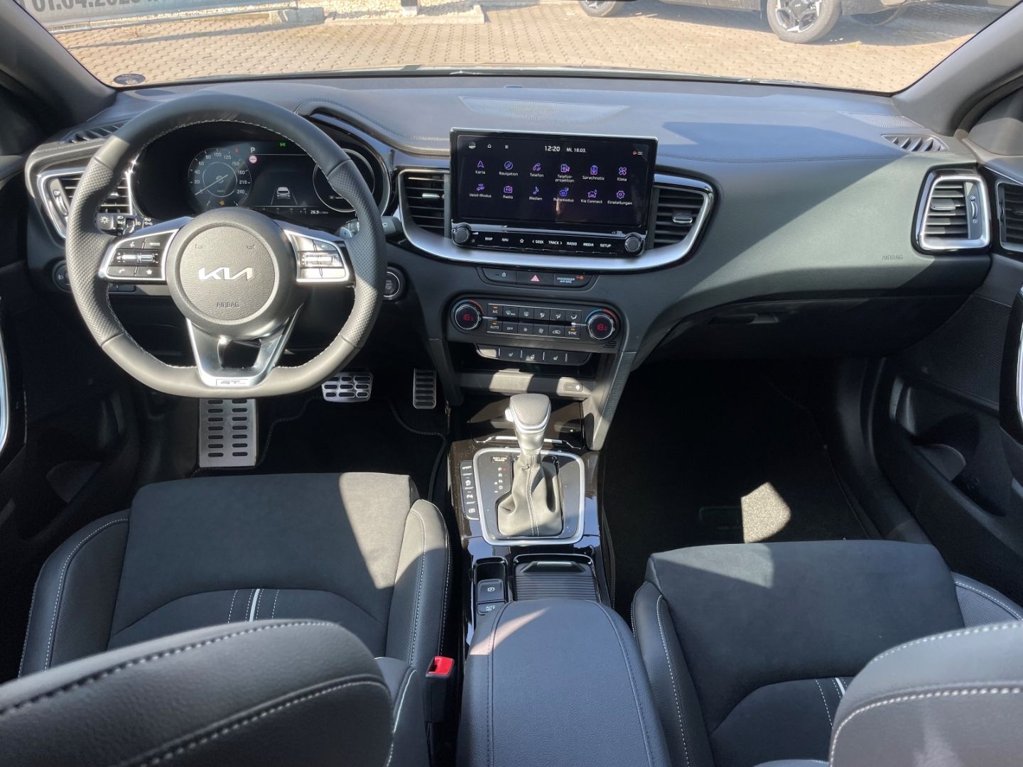Fahrzeugabbildung Kia Ceed GT Line Navi Leder JBL LED ACC Digit.Cockpi