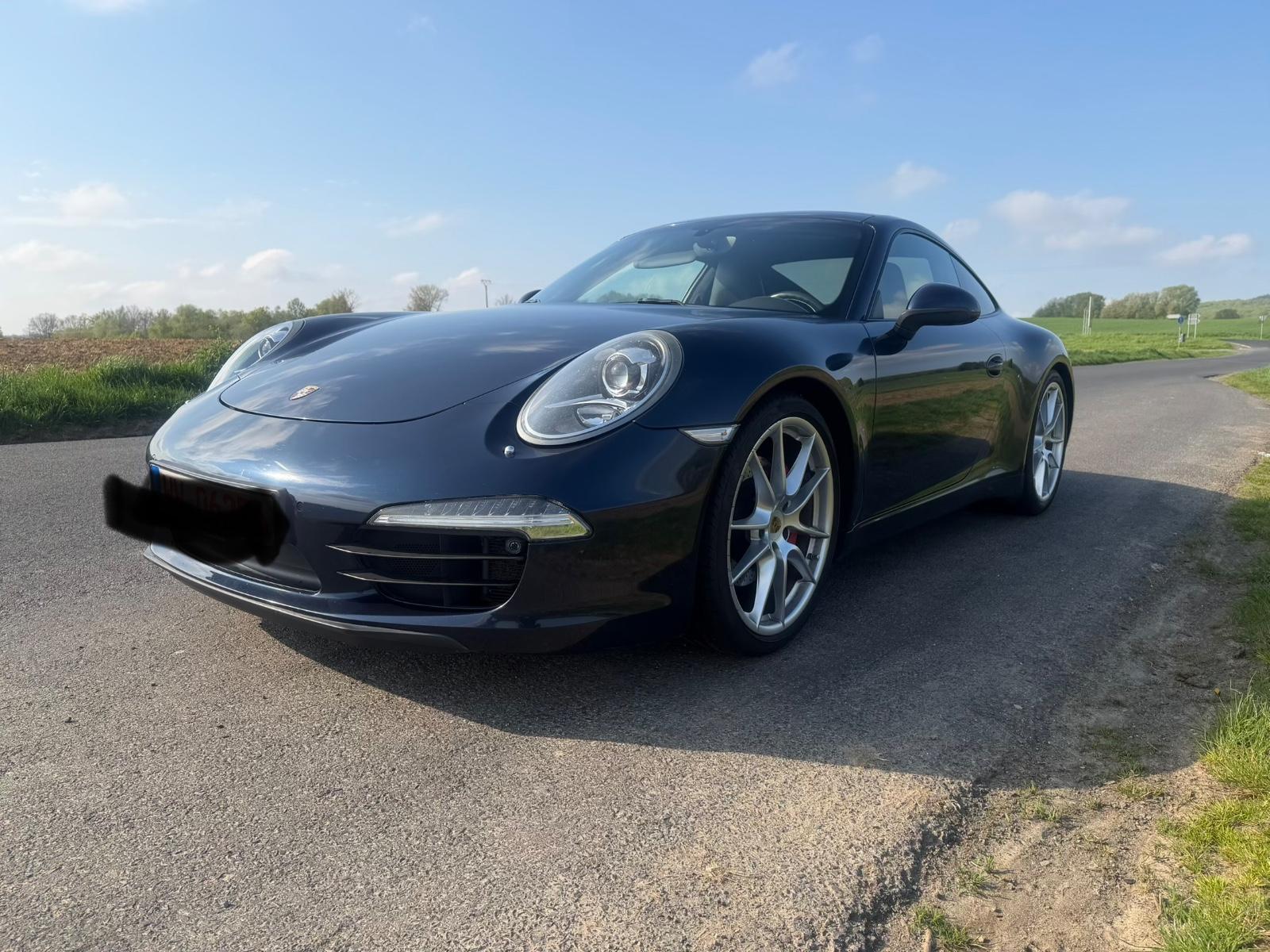 Porsche 911 Carerra S Coupe PDK