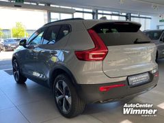 Foto Nummer 4: VOLVO XC 40
