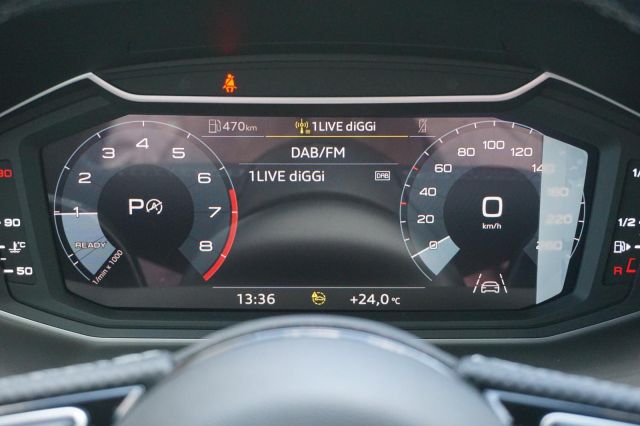 A1 30 TFSI Allstreet Alu 18 RFK LED S-Line Int.
