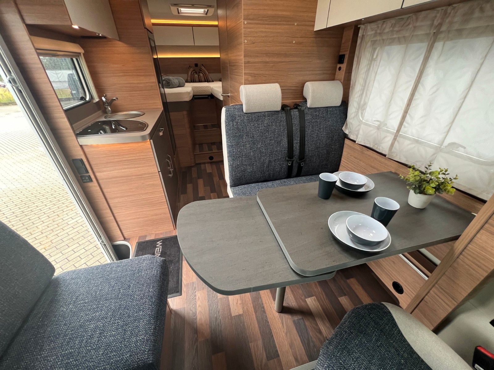 Fahrzeugabbildung Weinsberg CaraHome 650 MEG