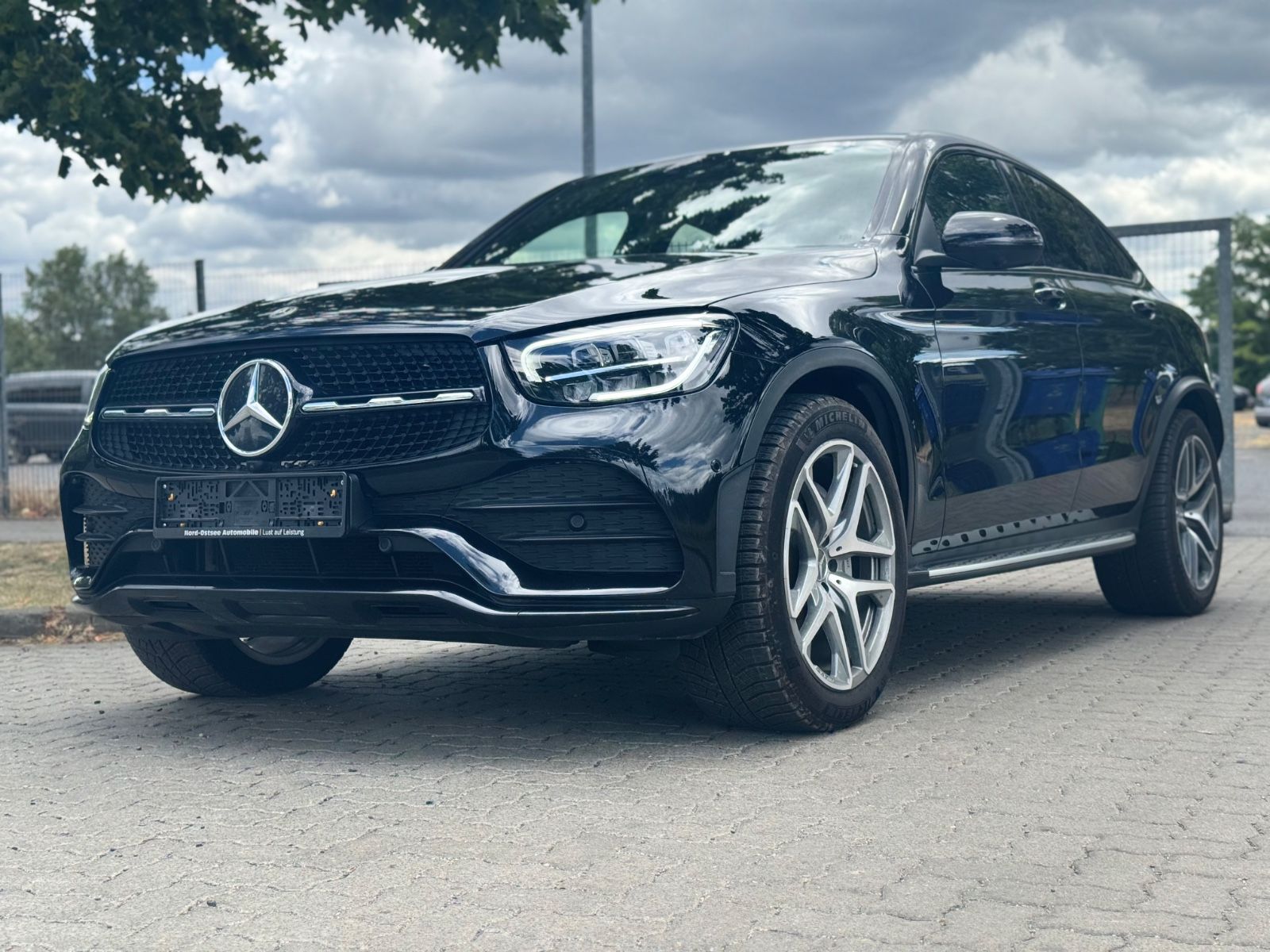 Mercedes-Benz GLC 400 d Coupe 4Matic Neu TÜV foto 3