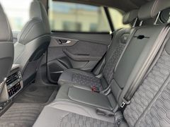 AUDI RSQ8 Performance /Pano/V-Max/25 % %%% AUDI RSQ8 Performance /Pano/V-Max/25 % %%%