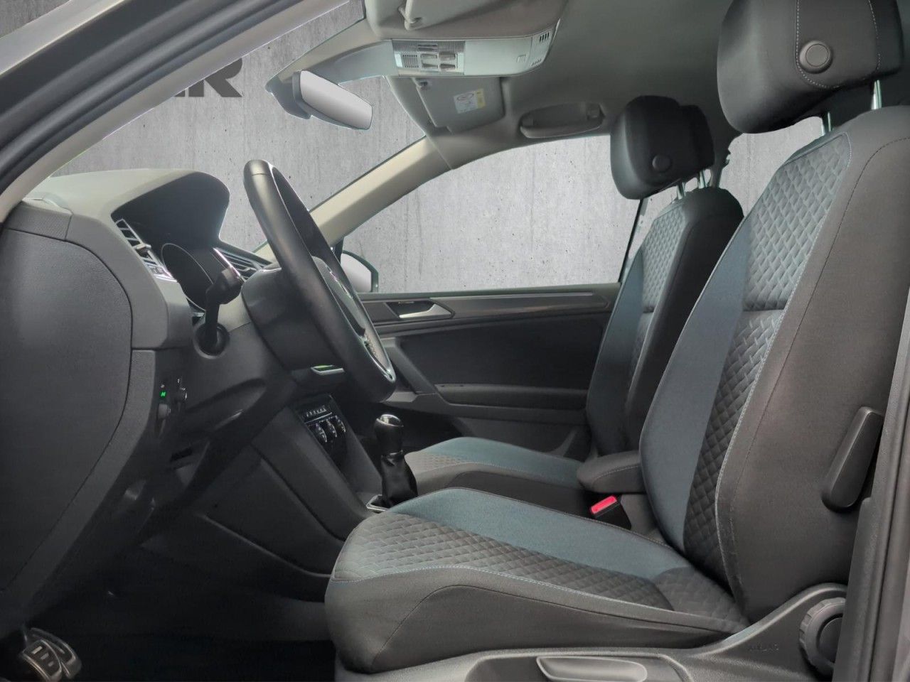 Tiguan IQ.DRIVE 1.5 TSI Klima Navi Einparkhilfe