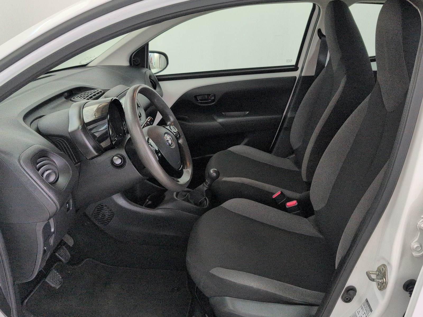 Fahrzeugabbildung Toyota Aygo 1.0 * Klima * Fensterheber