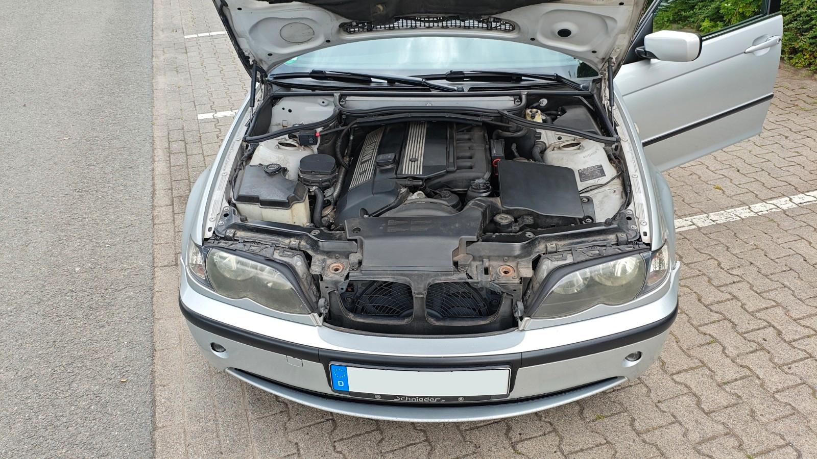 BMW 320 2004 — photo 7
