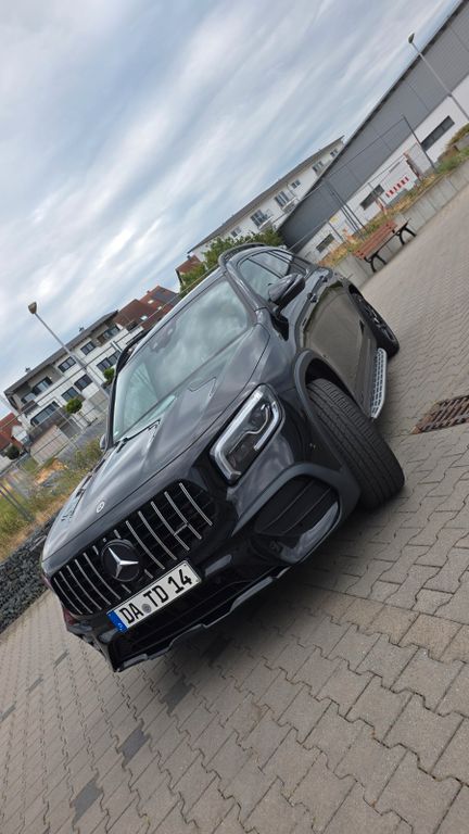 Image of Mercedes-Benz GLB 200