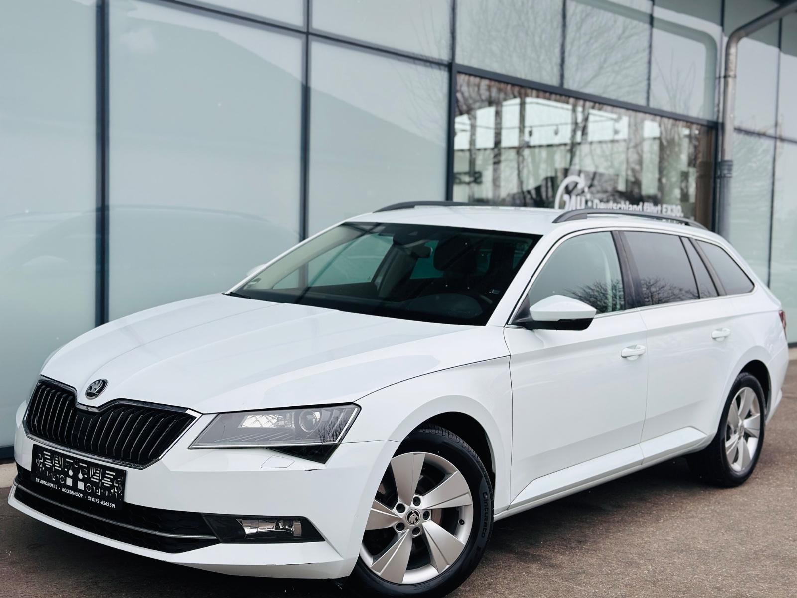 Skoda Superb Combi Ambition 4x4 DSG/Bi-Xenon/Navi/SZH