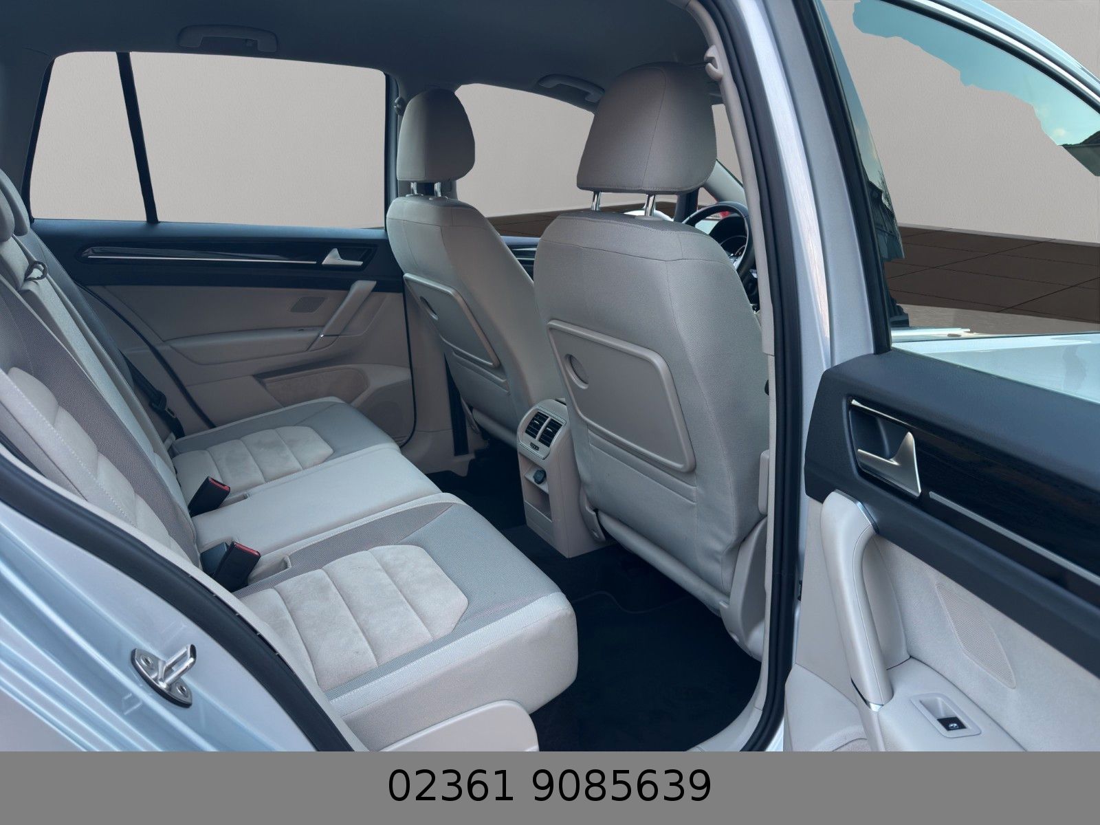 Fahrzeugabbildung Volkswagen Golf Sportsvan VII Highline Automatik/Navi