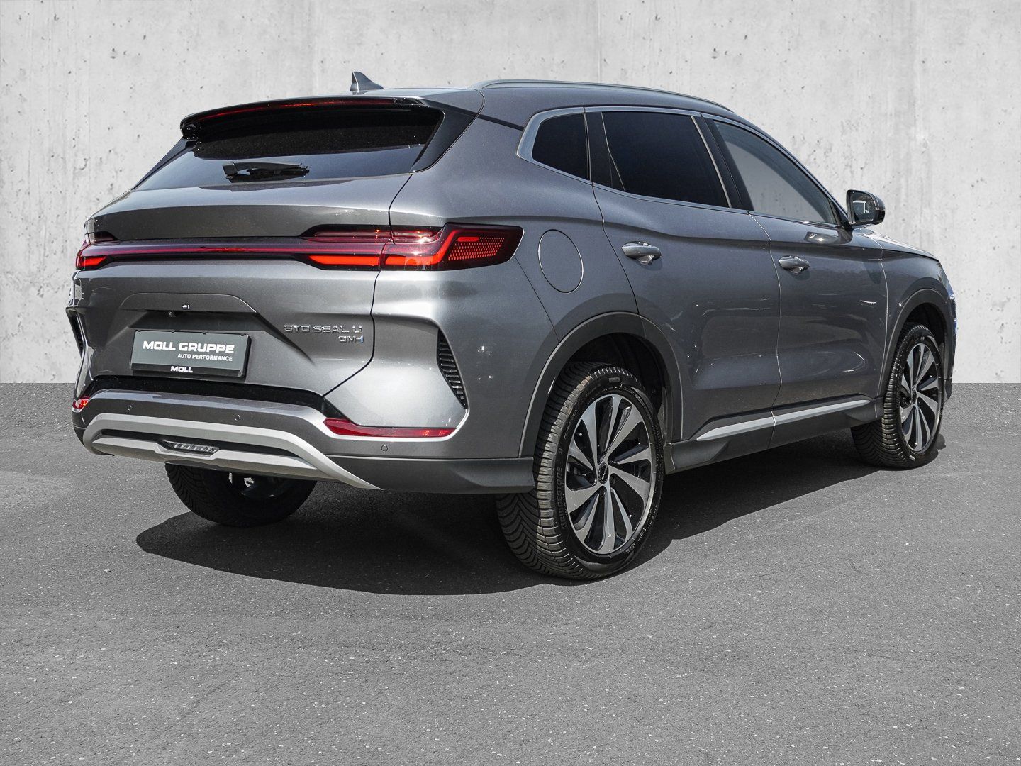 BYD SEAL U