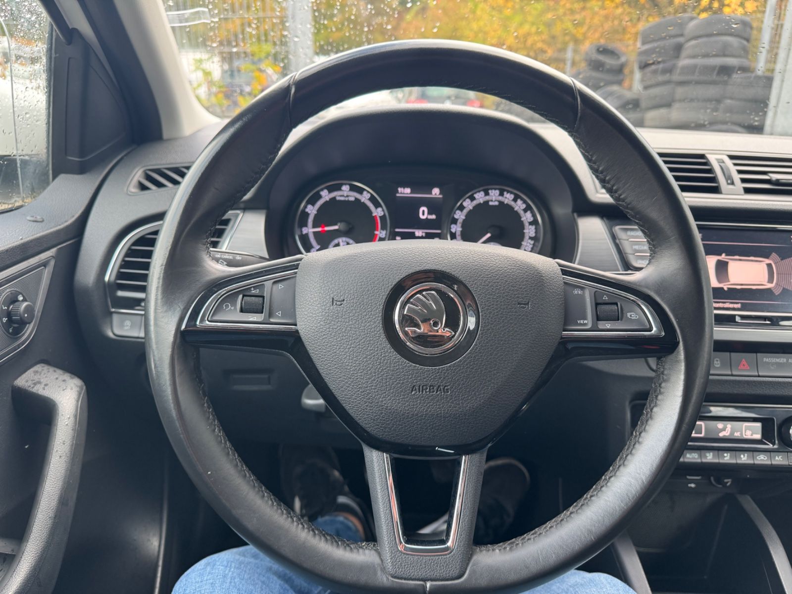 Fahrzeugabbildung SKODA Fabia Combi Style LED+Bluetooth+KeylessGo