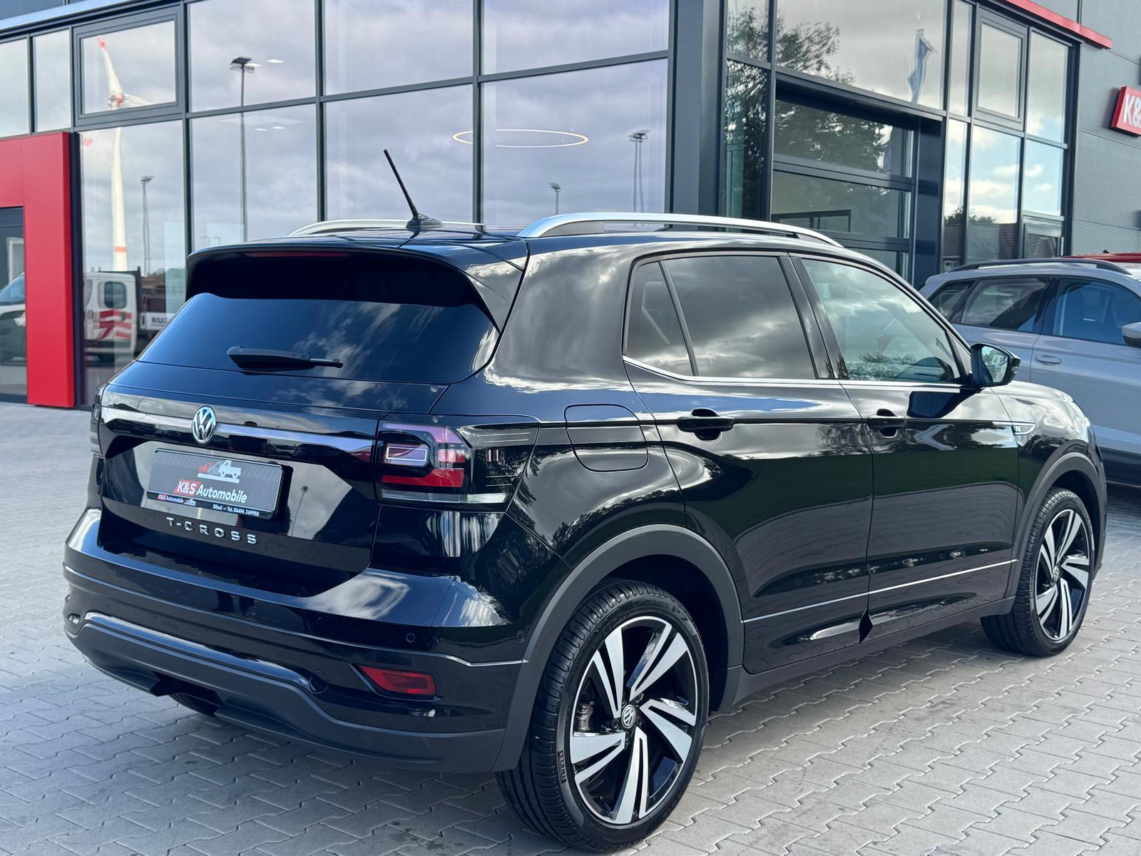 Volkswagen T-Cross 1.0 TSI DSG*R-LINE*LED*ACC*SHZ*NAVI*CarP