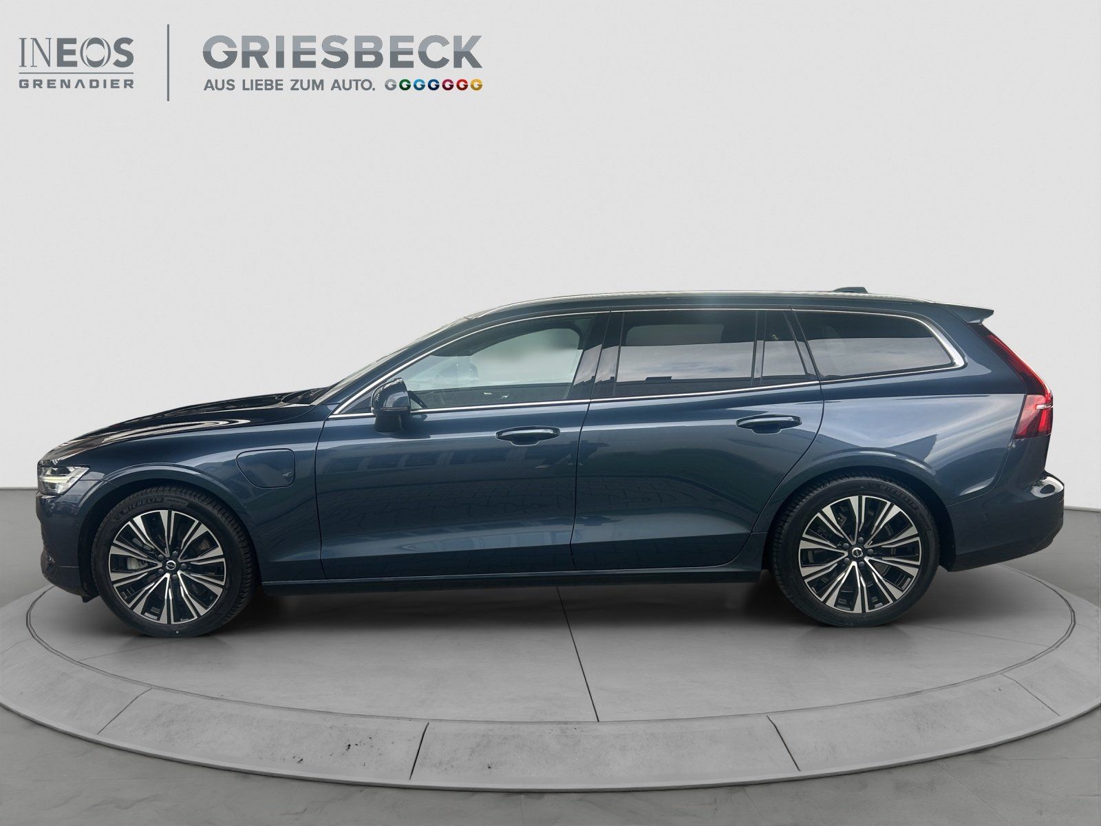 Volvo V60 T8 Plus Bright AWD*LED*AHK*StHZG*4xSHZ* imagem 2