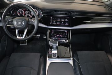 Fahrzeugabbildung Audi Q8 50 TDI quattro S-line/Plus-Navi-Virtual-Pano-