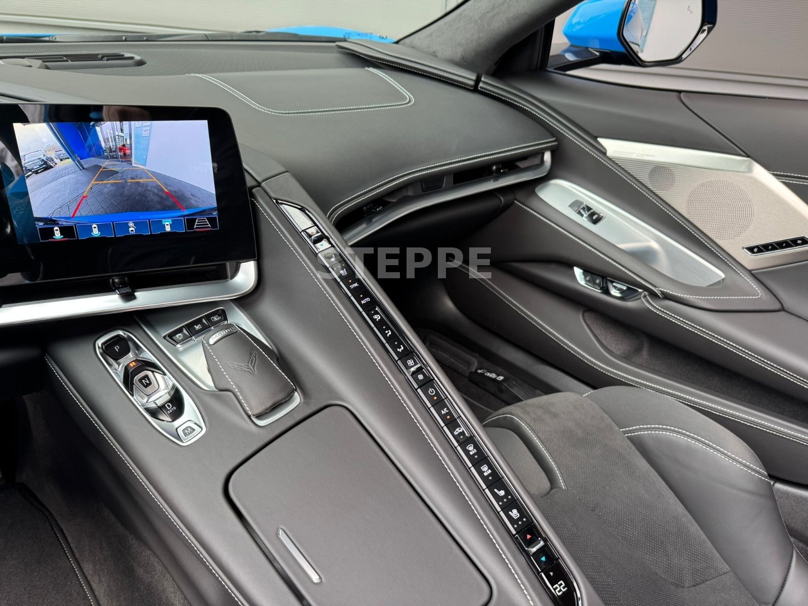 Corvette C8 Stingray Convertible 3LT Europamodell STEPPE