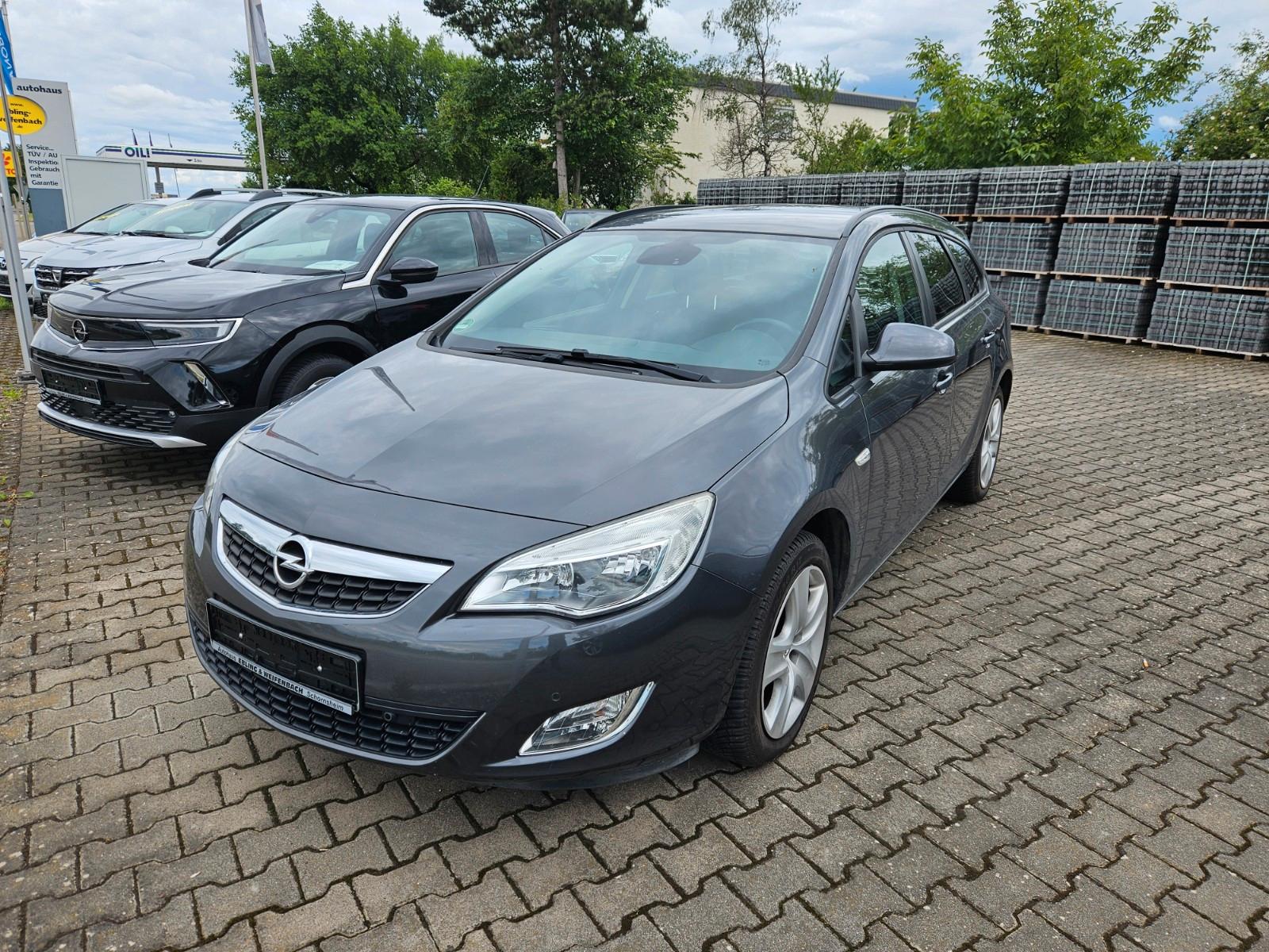 Opel Astra  Kombi Autom. AT-Motor 0KM Allwetter neu