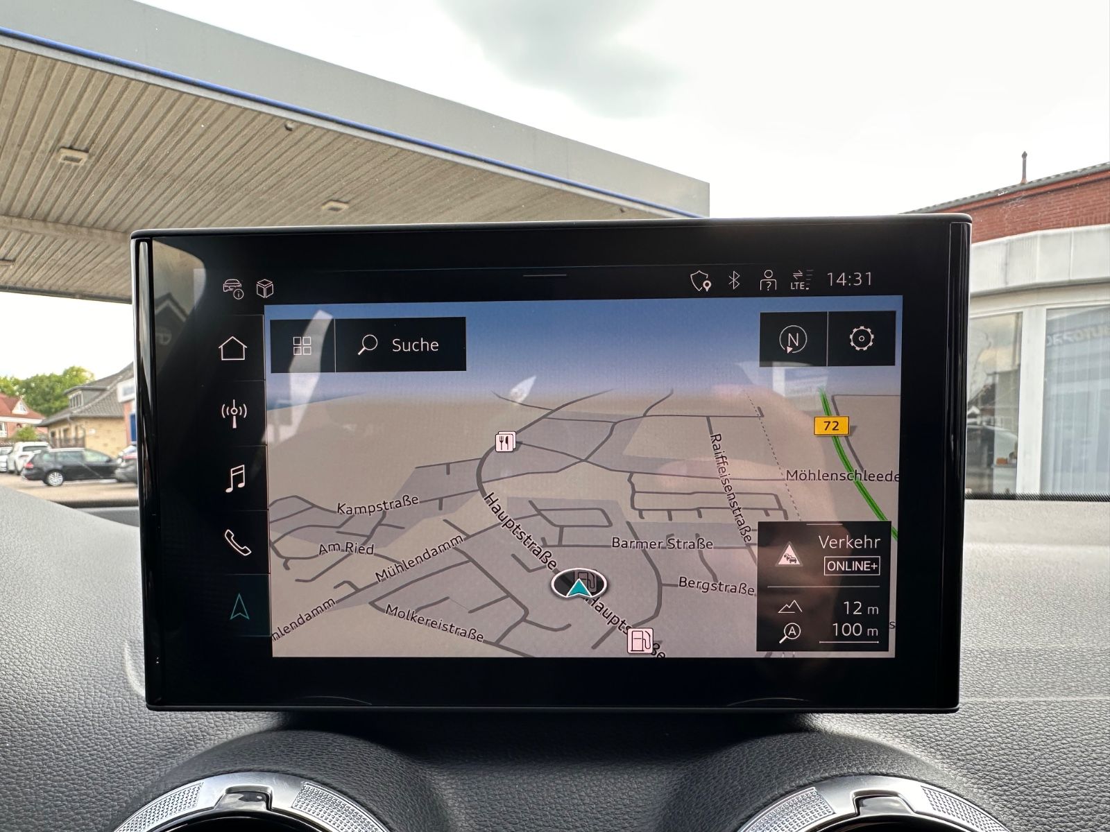 Fahrzeugabbildung Audi Q2 35 TDI S line S Tronic Matrix/Black/APP/Navi