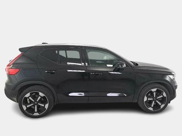 Volvo VOLVO XC40 B4 AWD automatico Momentum Pro