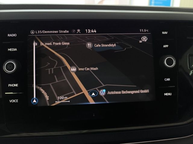 Fahrzeugabbildung Volkswagen Polo 1.0 TSI United NAVI SITZH KAM APP ALLWET