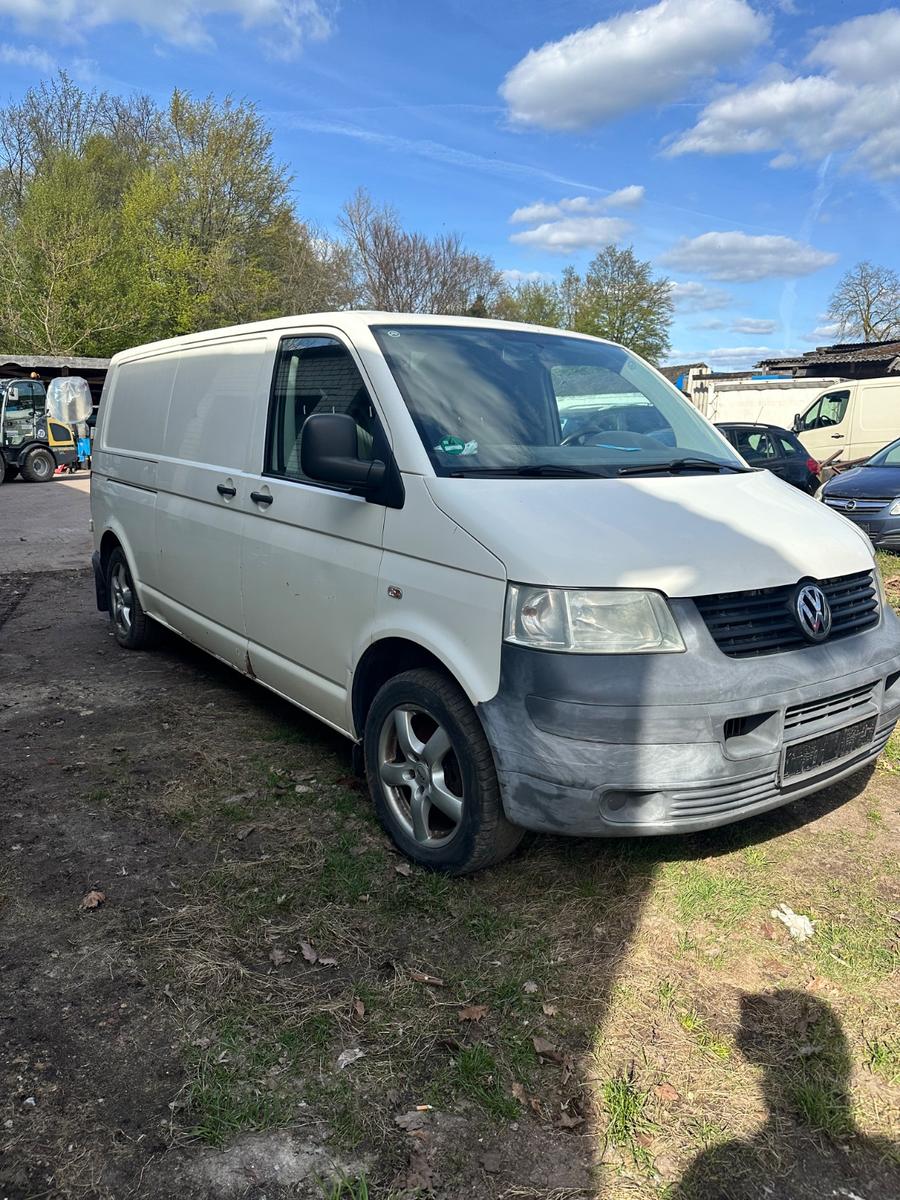 Volkswagen T5 Transporter AHK2,5t