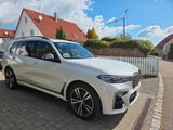BMW X7 M50d -1. HAND Unfallfrei Scheckheftgepflegt - weiße BMW X7 M50