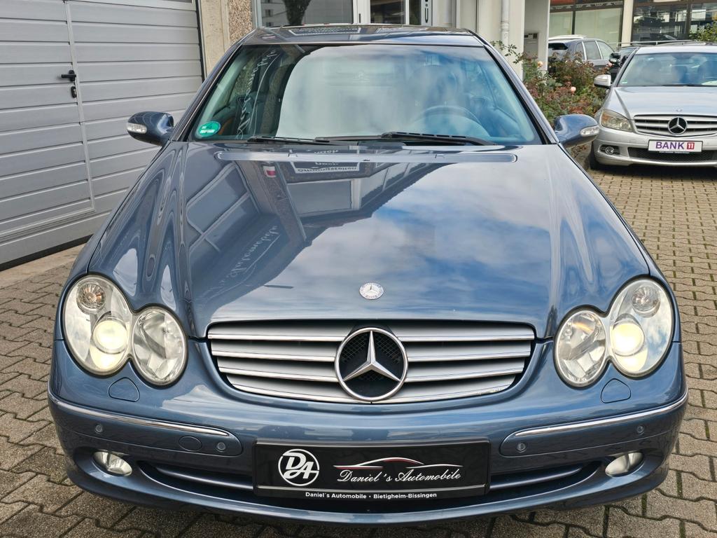 Mercedes-Benz CLK 320